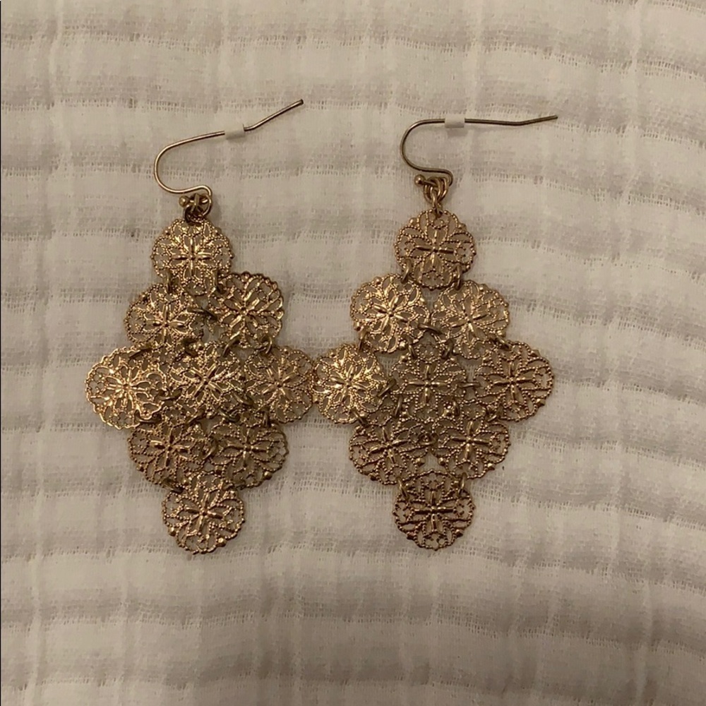Gold dangle earrings
